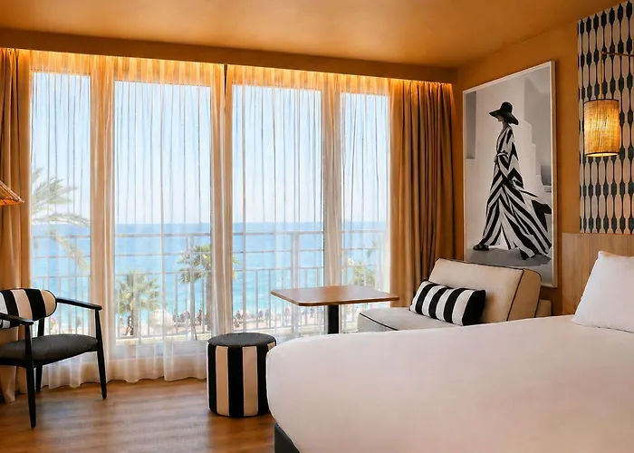 Mercure Nice Promenade Des Anglais
